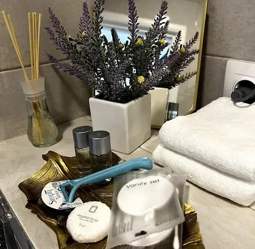 Romeo's Beachfront By Loft, Opera And White Tower * Мамая