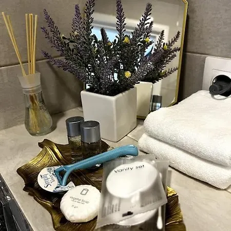 Romeo's Beachfront By Loft, Opera And White Tower * Mamaia