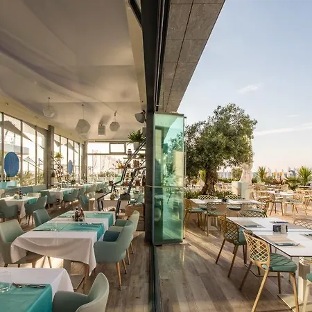 Romeo's Beachfront By Loft, Opera And White Tower Apartment *