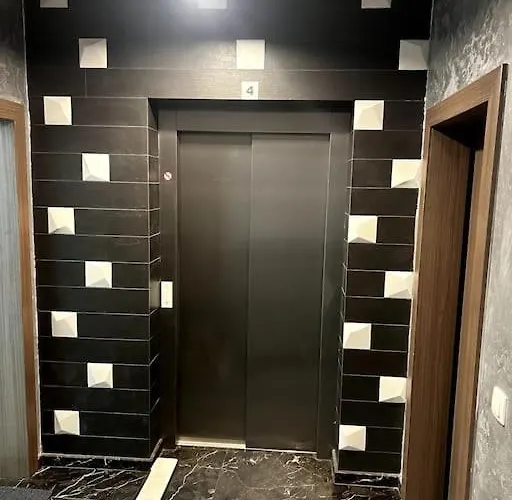 Romeo's Beachfront By Loft, Opera And White Tower Appartement